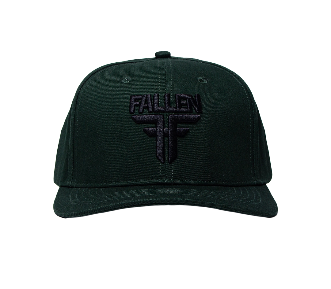 Fallen Insignia Curve Snapback in green with embroidered logo